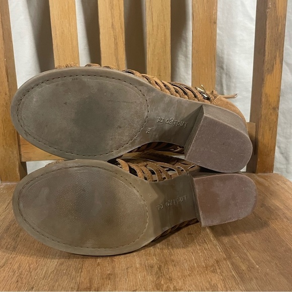 Indigo rd Tan Strappy Heeled Sandal Size 7M - Picture 8 of 8